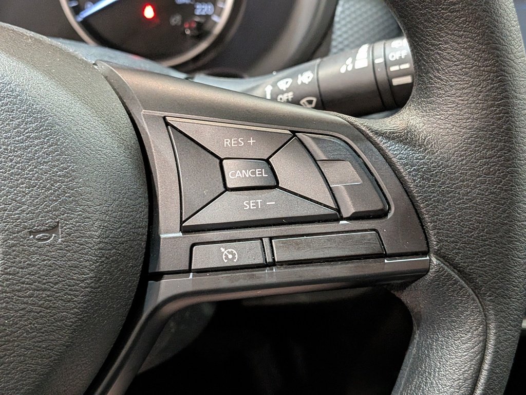 Nissan Kicks S FWD 2024 Bleu Val-David - photo #15