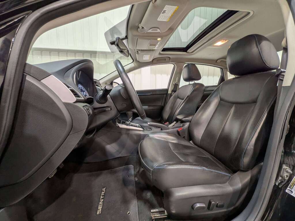 Nissan Sentra 4dr Sdn CVT SR Turbo 2017 Noir Val-David - photo #1