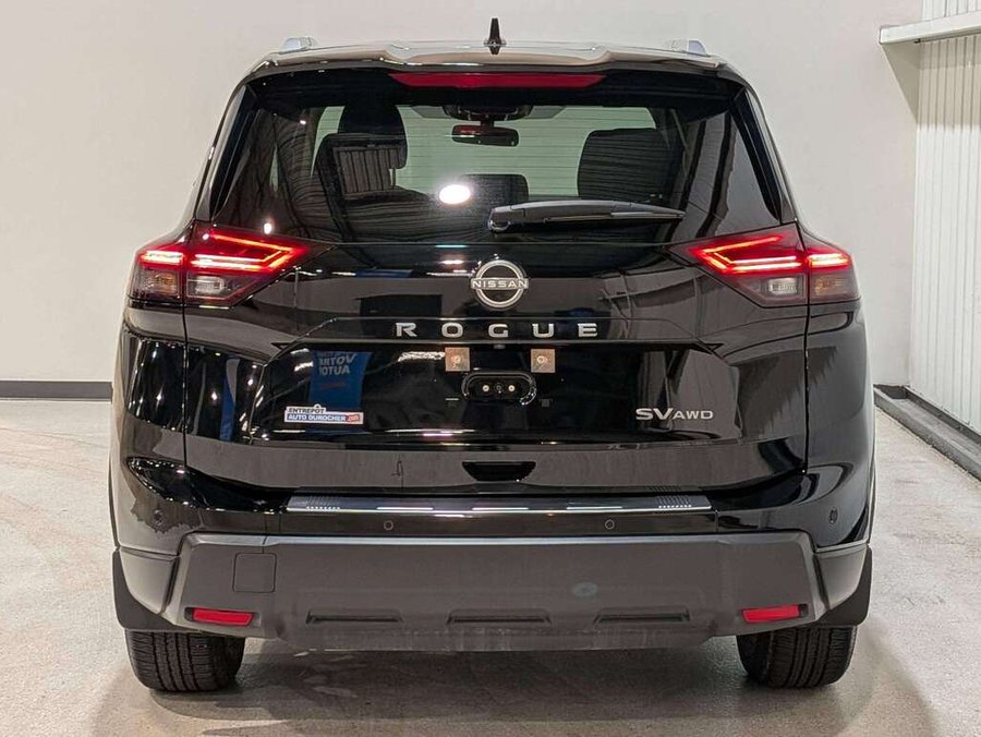 2024 Nissan Rogue Black