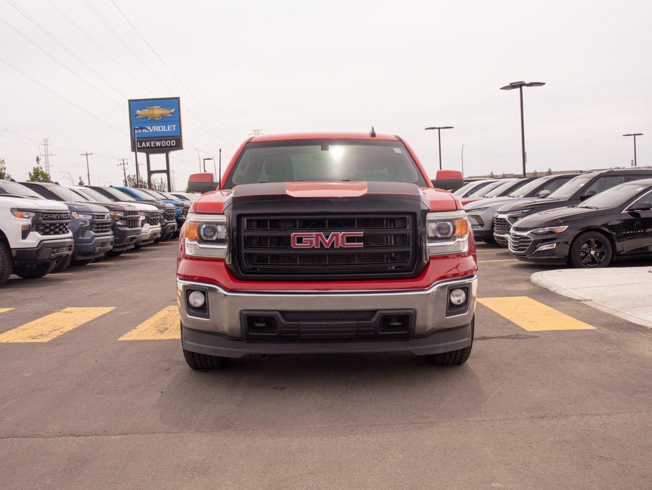 2015 GMC Sierra 1500 4WD Double Cab 143.5 SLE Red Sherwood Park - photo #2