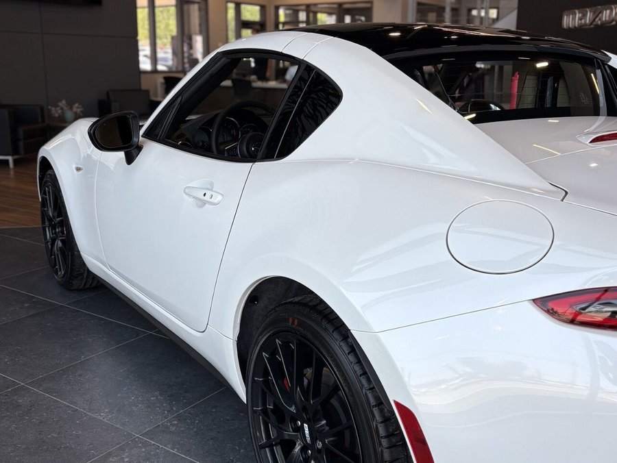 2026 MAZDA MX-5 RF 2026 Snowflake White Pearl