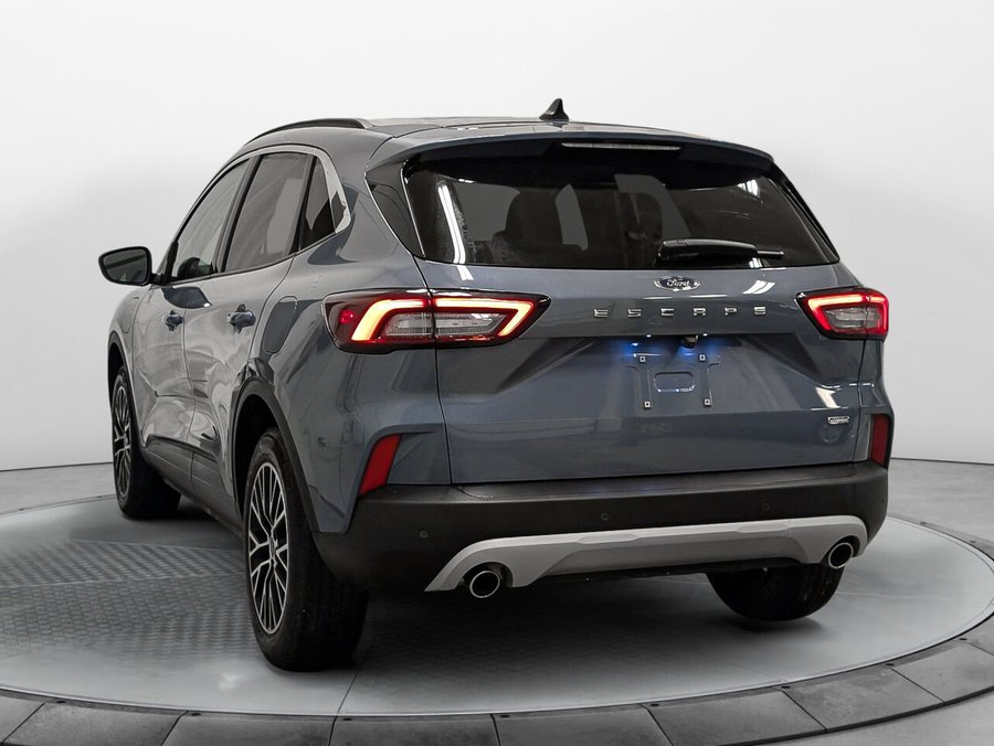 Ford Escape Plug-in Hybrid Bas Kilométrage Sièges Chauffants 2023 Bleu