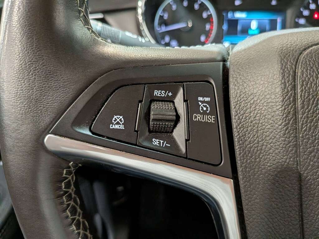 2021 Buick Encore FWD 4dr Preferred Black Val-David - photo #12