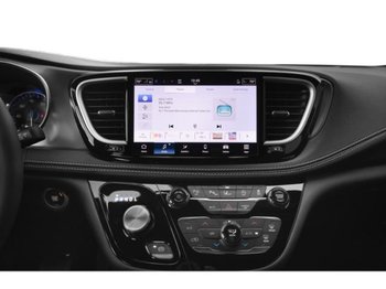 Chrysler Pacifica Limited