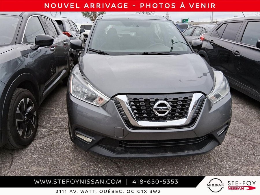Nissan Kicks S6625 2018 Gris