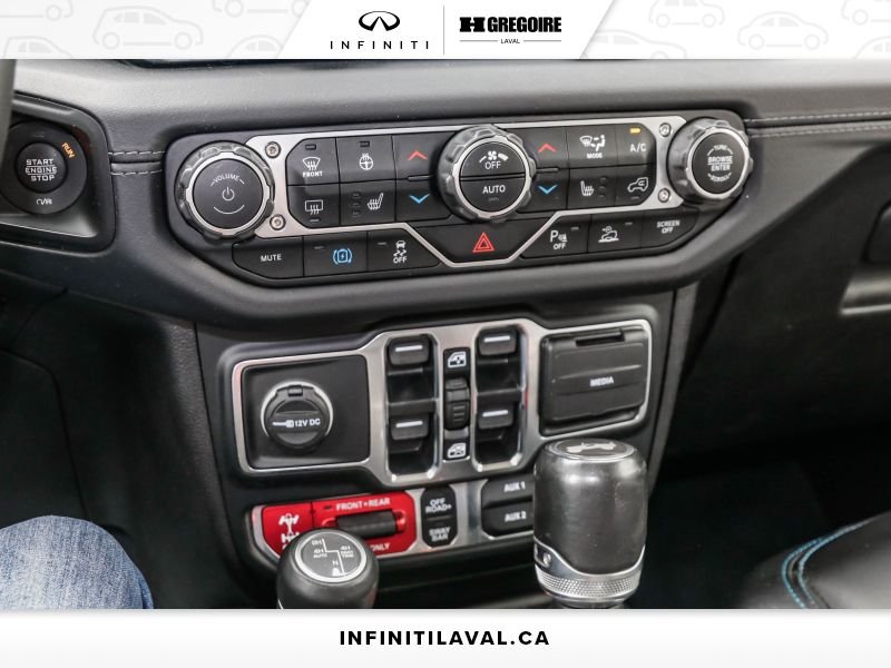 Jeep Wrangler IJ2506 | Rubicon X 4XE NAVI - CUIR - MAGS 2024 Laval - photo #16