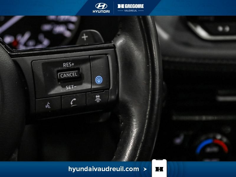 Nissan Rogue 2021 Rouge Laval - photo #21