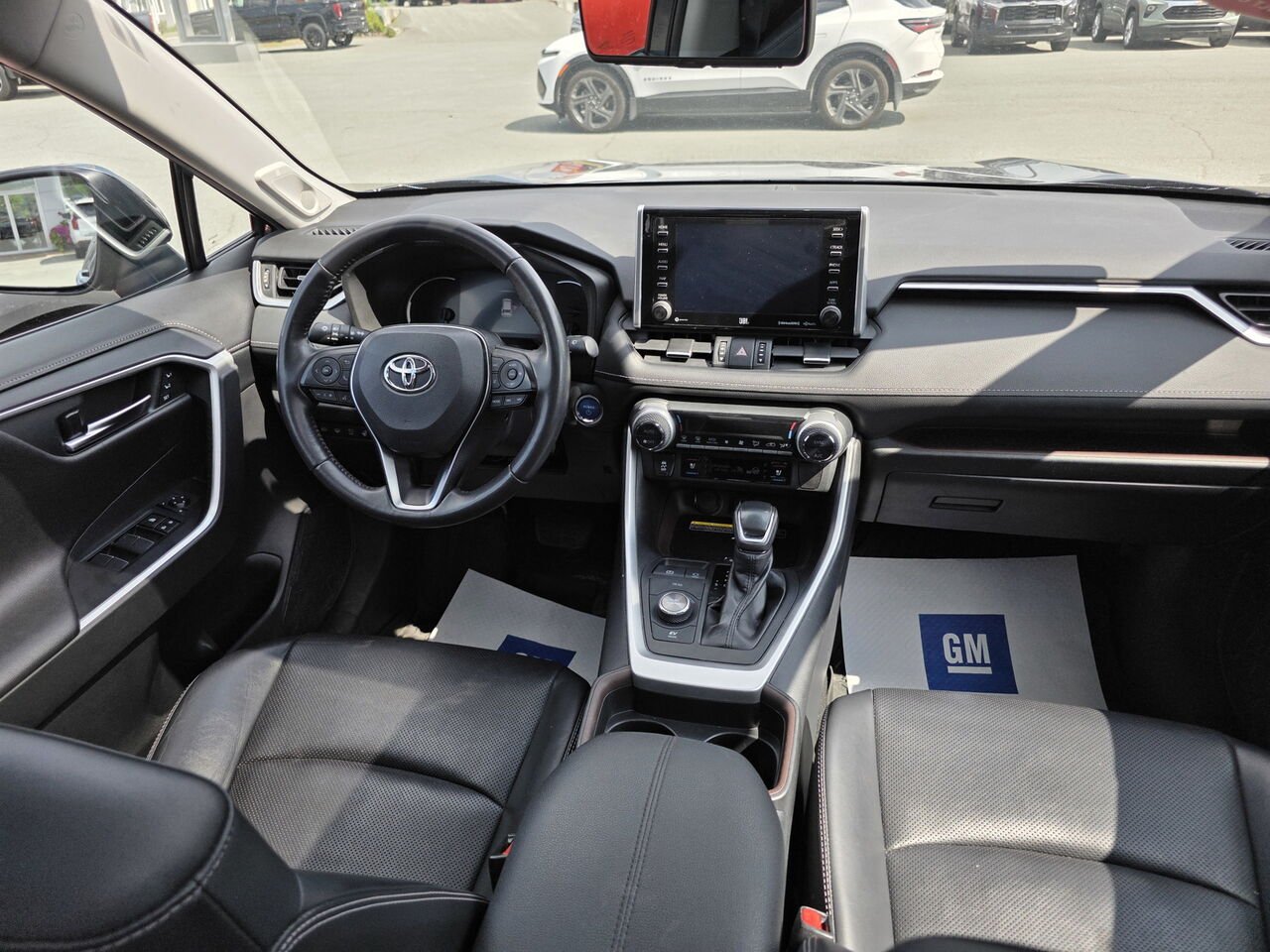 2019 Toyota RAV4 Hybrid Limited Grey Rouyn-Noranda - photo #54