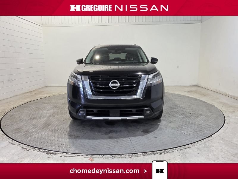 Nissan Pathfinder 2022 Noir Laval - photo #1