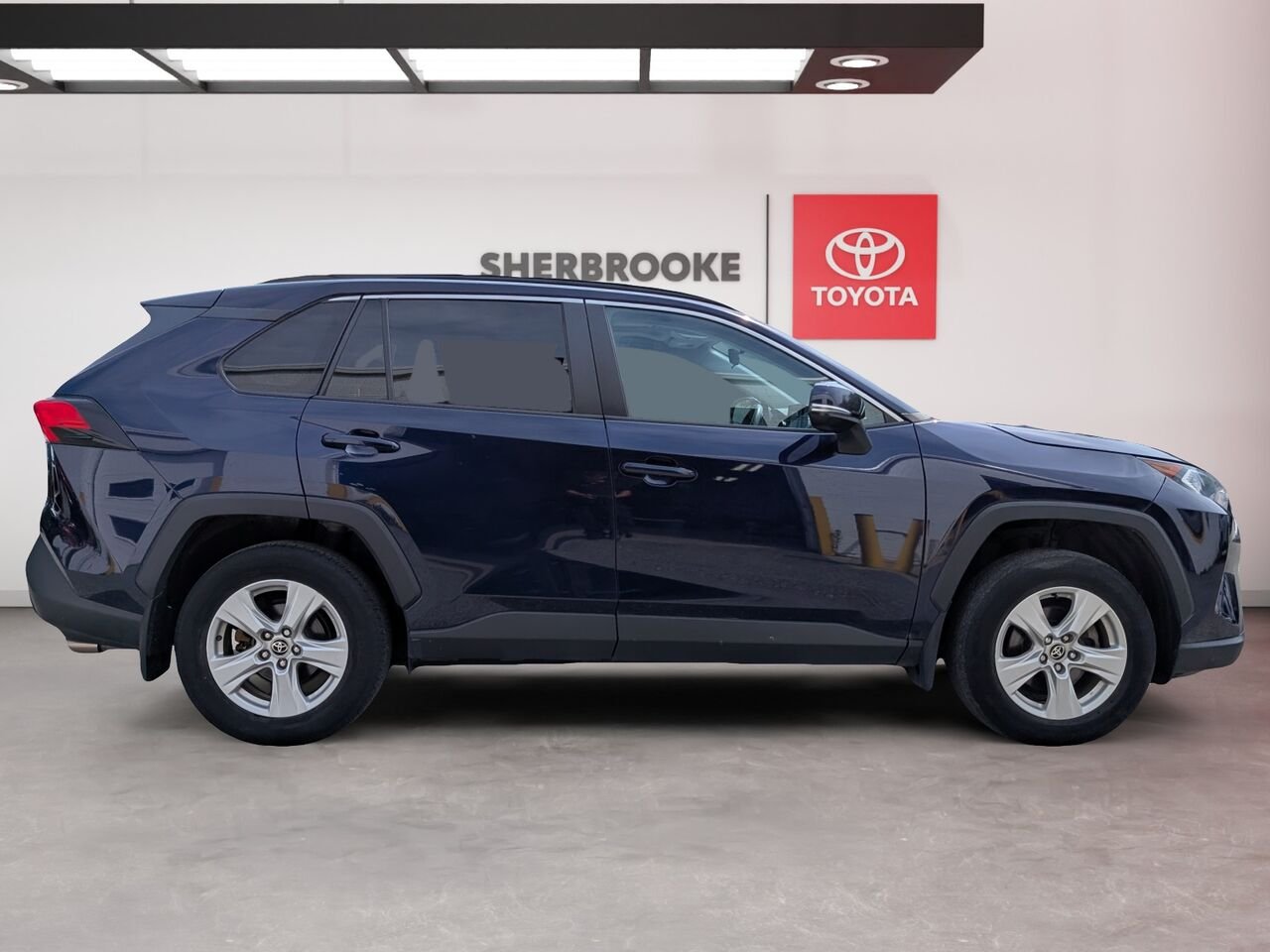 2021 Toyota RAV4 2T3W1RFV9MW171703 Blue Sherbrooke - photo #3