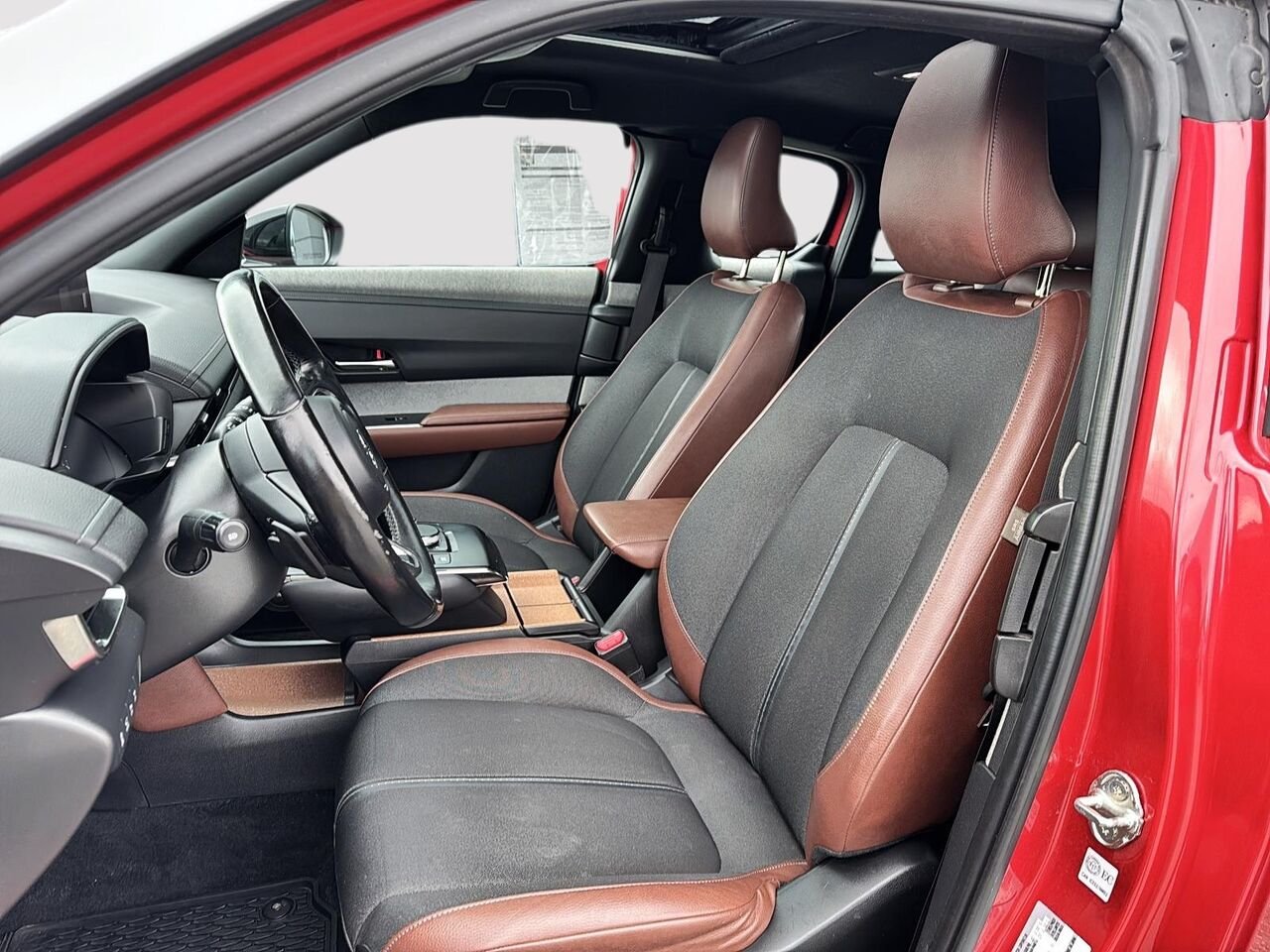2022 Mazda MX-30 Red Rouyn-Noranda - photo #7
