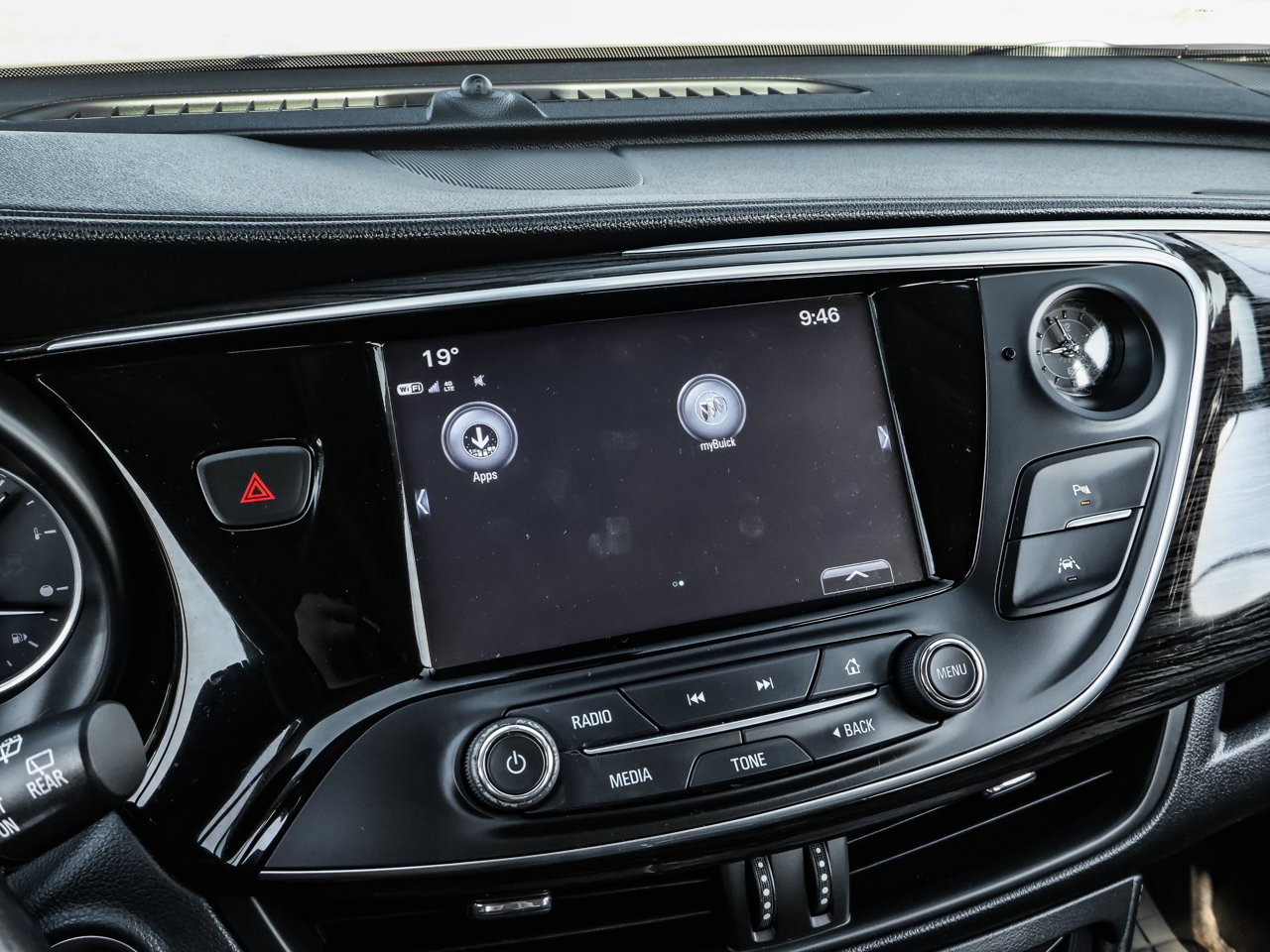 2017 Buick Envision AWD 4dr Premium I Red Sherwood Park - photo #27