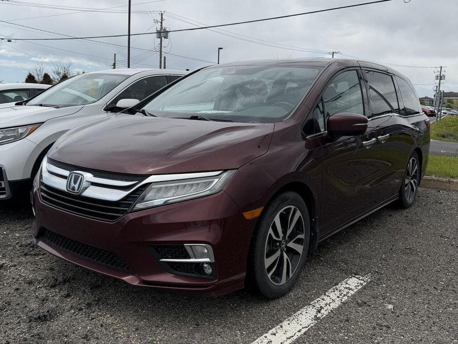 2019 Honda Odyssey Touring 2019 Red