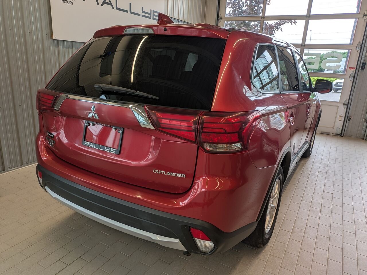 Mitsubishi Outlander 2018 Rouge Gatineau - photo #18