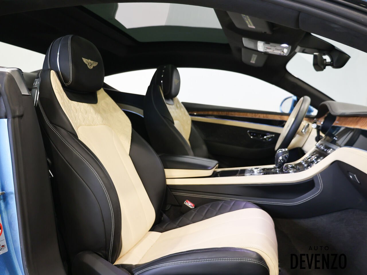 Bentley Continental 2023 Bleu Saint-Eustache - photo #6