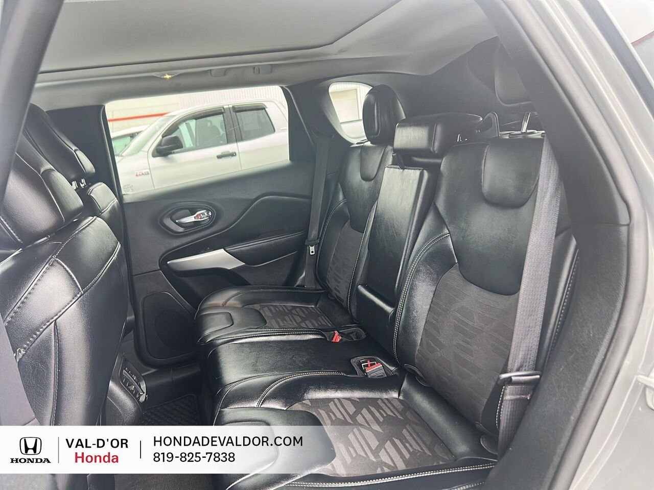 2022 Jeep Cherokee X 4x4 Grey Val-d'Or - photo #7