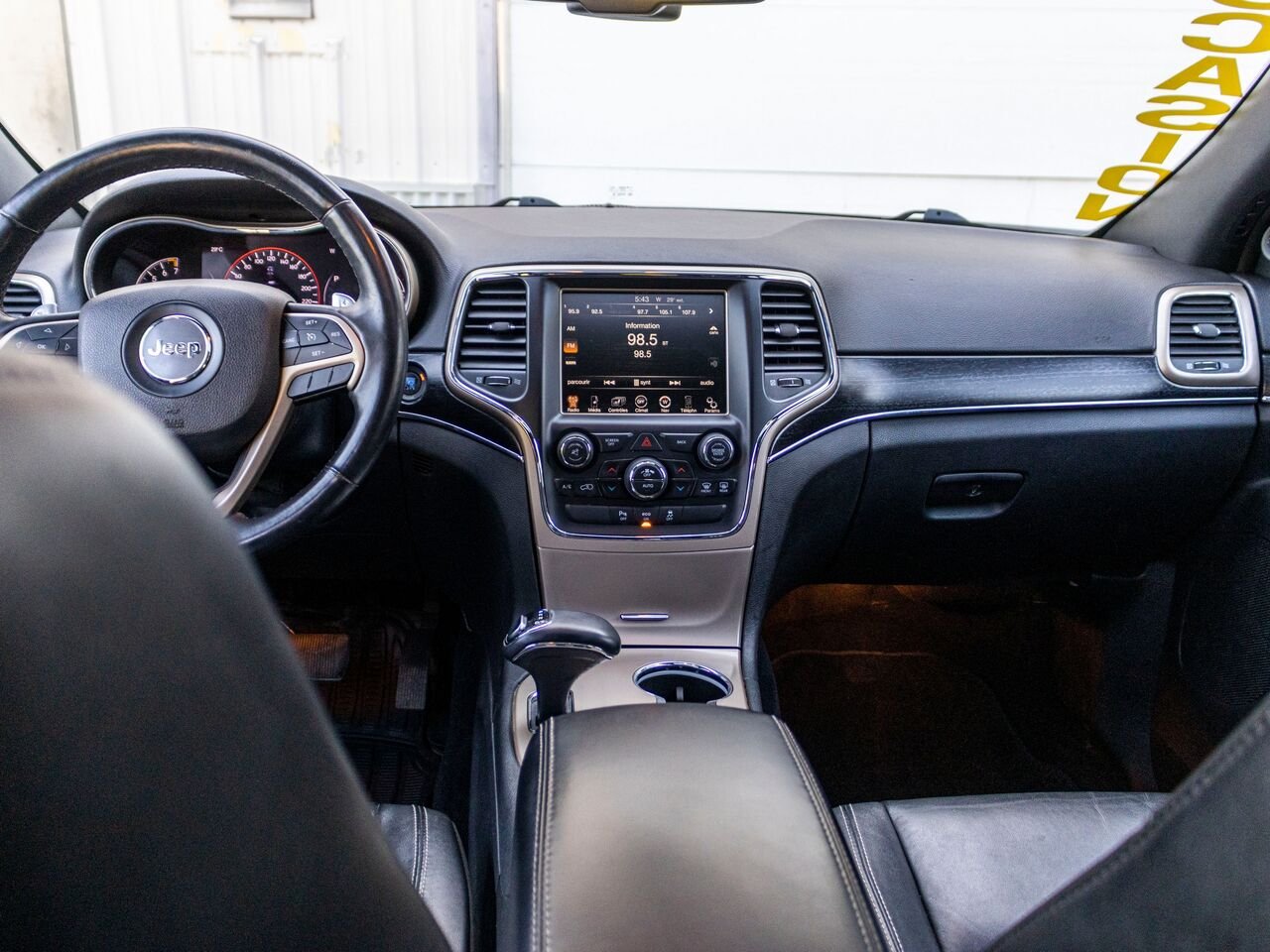 Jeep Grand Cherokee 4 RM, 4 portes, Limited 2014 Blanc Châteauguay - photo #24