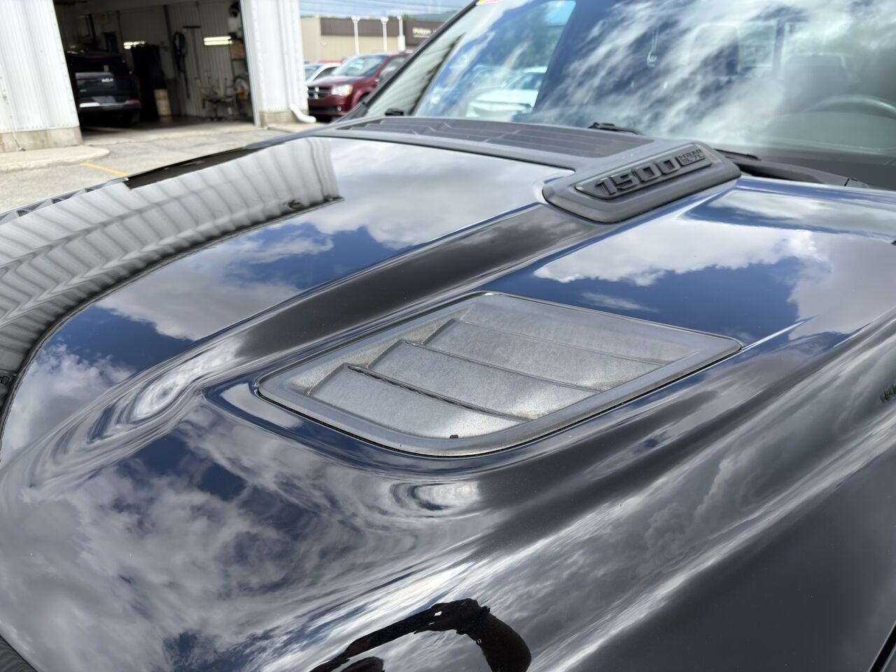 Ram 1500 2019 Noir Thetford Mines - photo #7