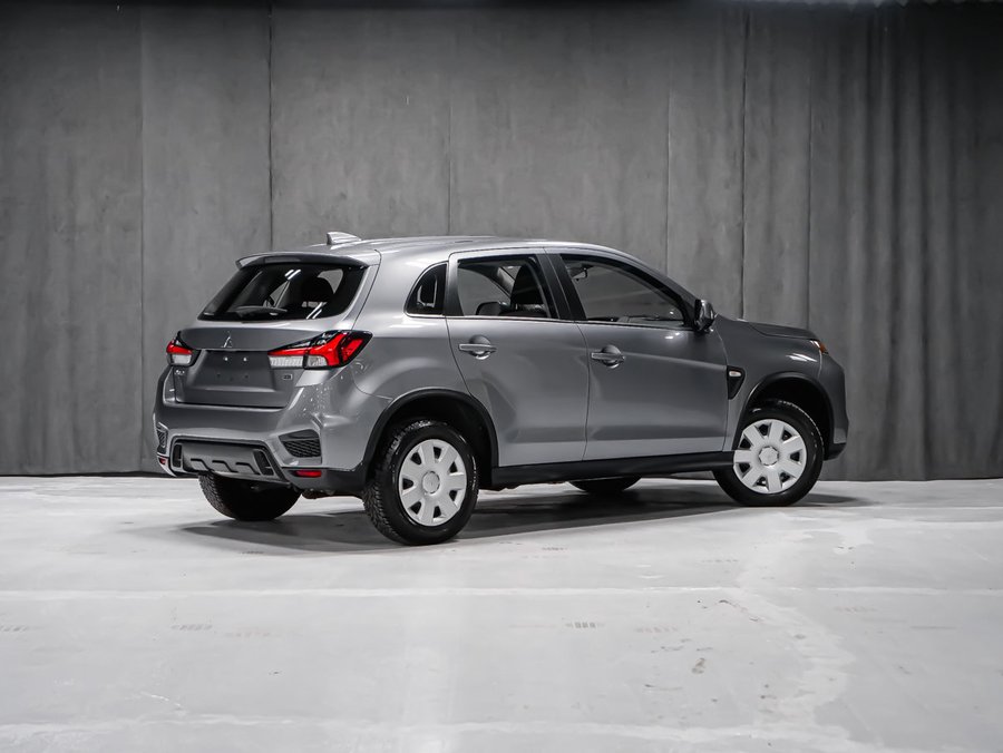Mitsubishi RVR ES AWD APPLE CAR PLAY SIÈGES CHAUFFANT 2025 Gris