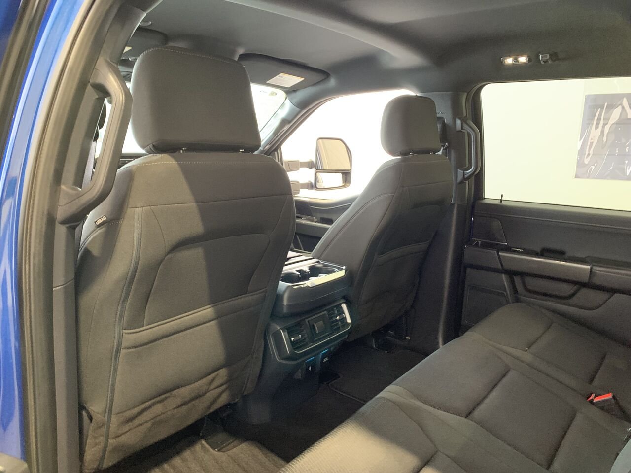 Ford F-150 SUPERCREW XLT 2023 Bleu Saint-Eustache - photo #23