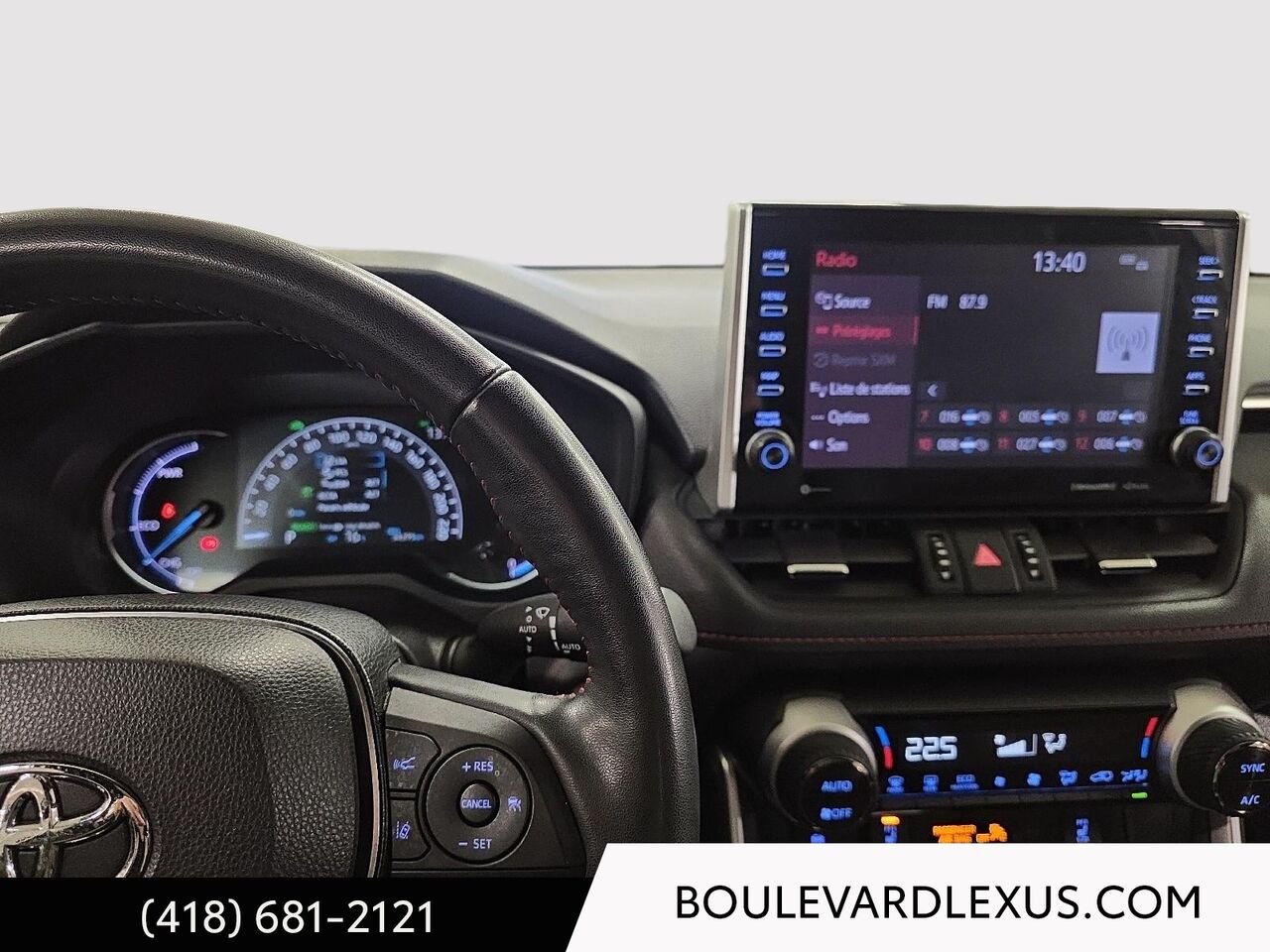 Toyota RAV4 Prime (PHEV) 19298A 2022 Blanc Québec - photo #13