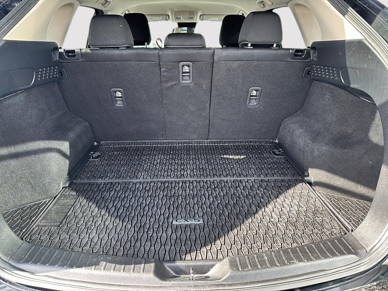 2024 Mazda CX-5 Black Rouyn-Noranda - photo #5