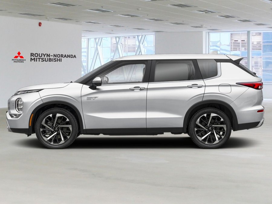2025 Mitsubishi Outlander Plug-In Hybrid SE S-AWC Sterling Silver
