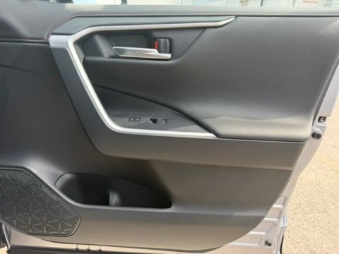 2023 Toyota RAV4 Prime XSE AWD Silver Laval - photo #18