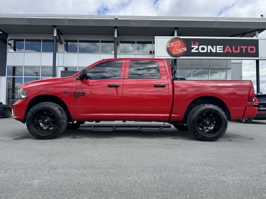 Ram 1500 Classic Express Night 2019 2019 Rouge