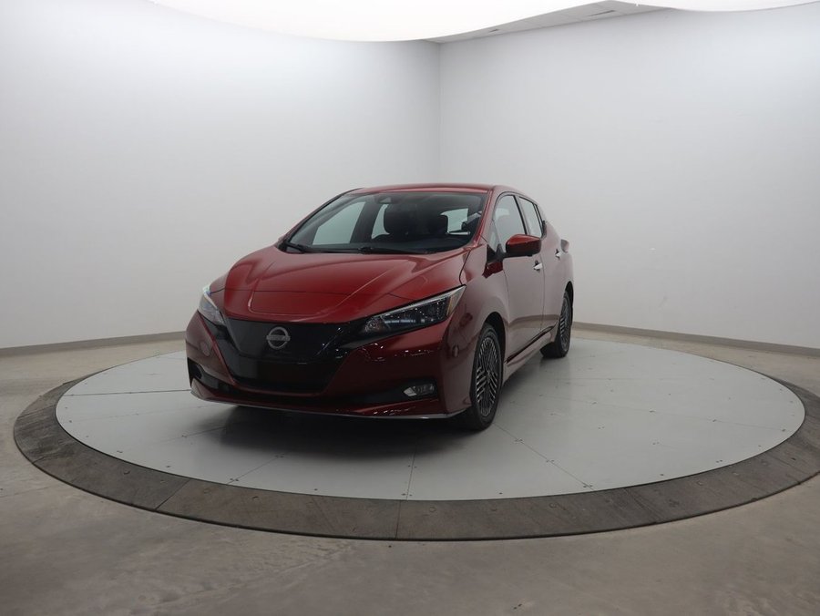 2024 Nissan LEAF 2024 Scarlet Ember Metallic