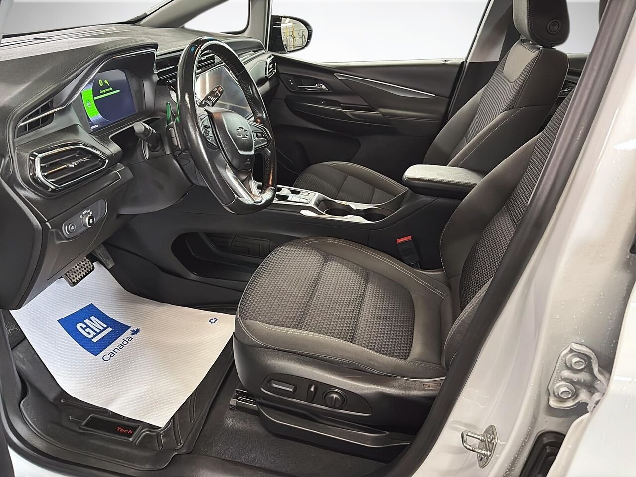 CHEVROLET BOLT EV LT 2023 Blanc Saint-Hyacinthe - photo #6