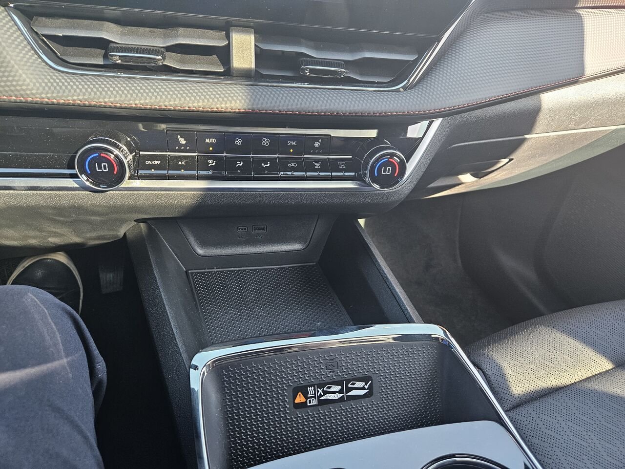 2026 Chevrolet Equinox RS 4 portes TI Polar White Tricoat Thetford Mines - photo #10