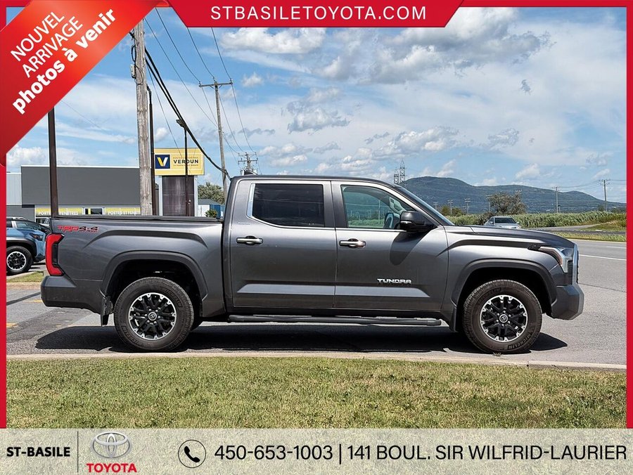 TOYOTA TUNDRA 2024 2024 Gris