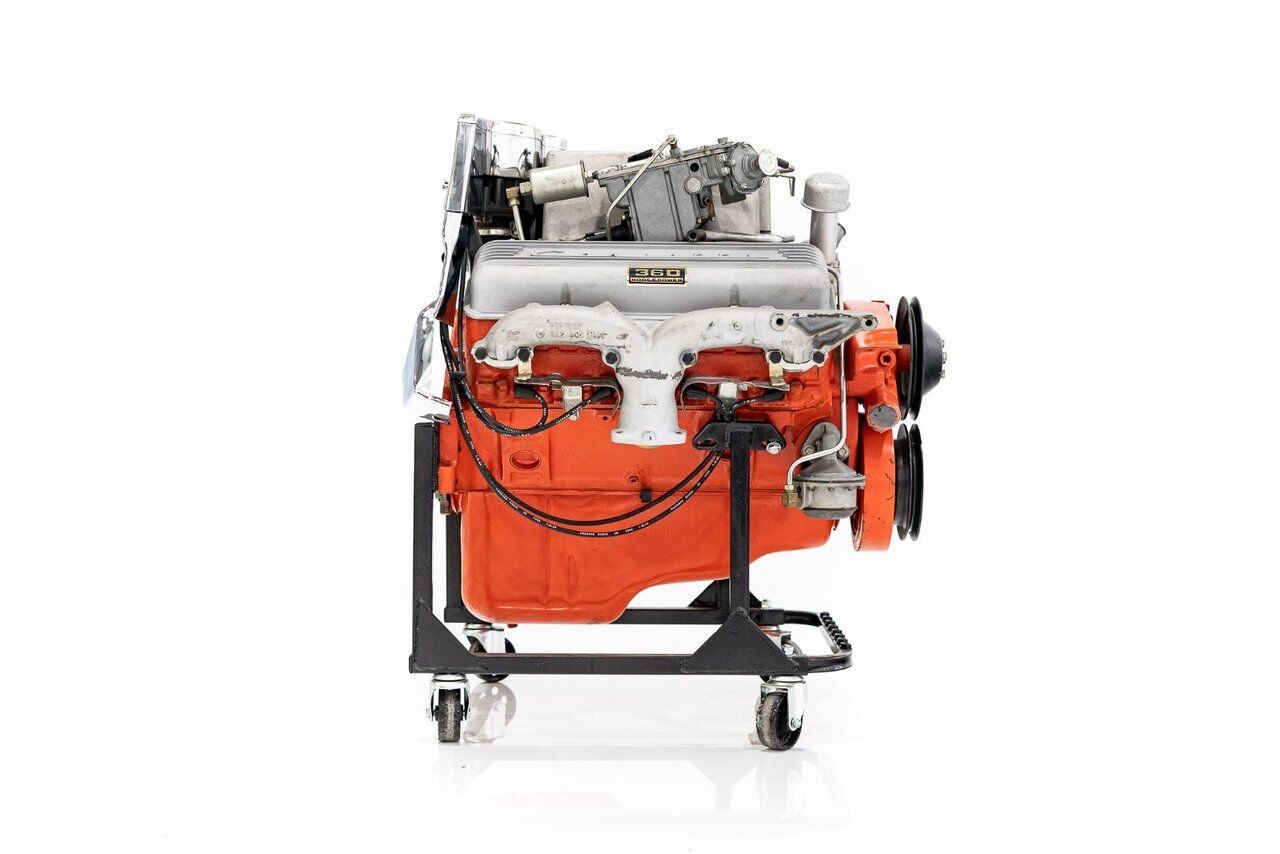 1962 Chevrolet 327/360HP PRIX EN USD | Fuelie Original Factory Motor never installed or stamped Montreal - photo #22
