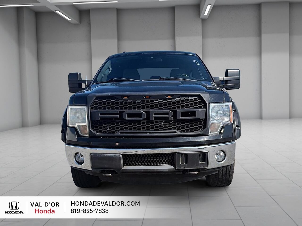 2012 Ford F-150 XLT SuperCrew Cab 4RM 145 po Black Val-d'Or - photo #1