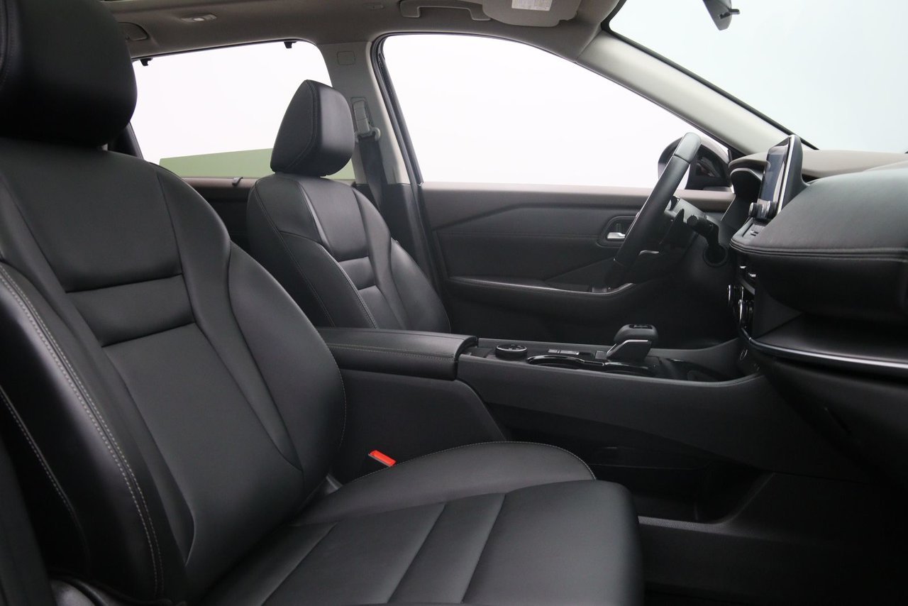 2023 Nissan Rogue VIN JN8BT3BB5PW205664 Black Chicoutimi - photo #15