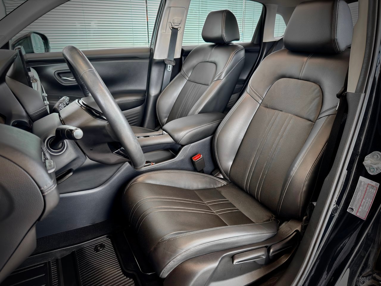 2023 Honda HR-V Black Notre-Dame-des-Prairies - photo #16