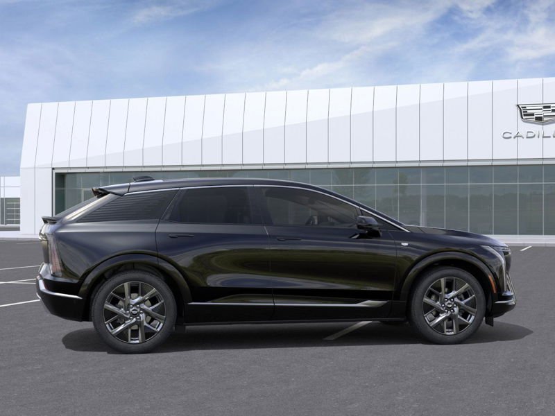 CADILLAC OPTIQ Luxe 4 portes 2026 Noir corbeau