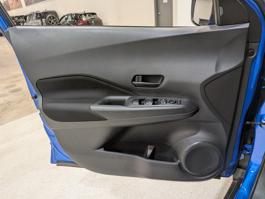 Nissan Kicks S FWD 2024 Bleu Val-David - photo #30