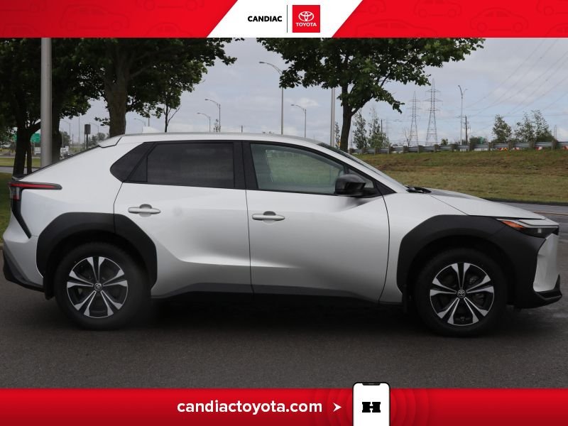 2025 Toyota BZ4X Silver Laval - photo #11