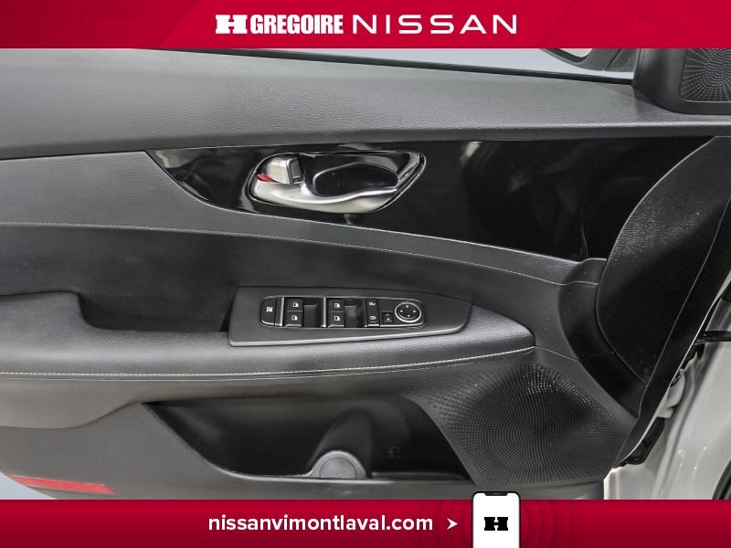 2023 Kia Forte White Saint-Eustache - photo #12