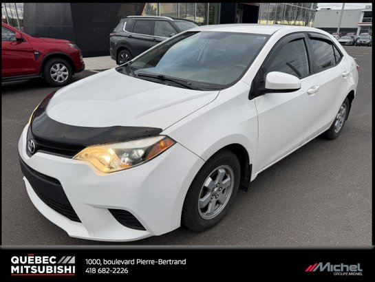 Toyota Corolla CE, Vitres électriques 2016 Blanc