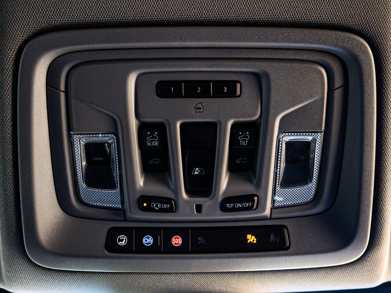 2022 Chevrolet Silverado 2500HD 4WD Crew Cab 159 LTZ Black Sherwood Park - photo #30