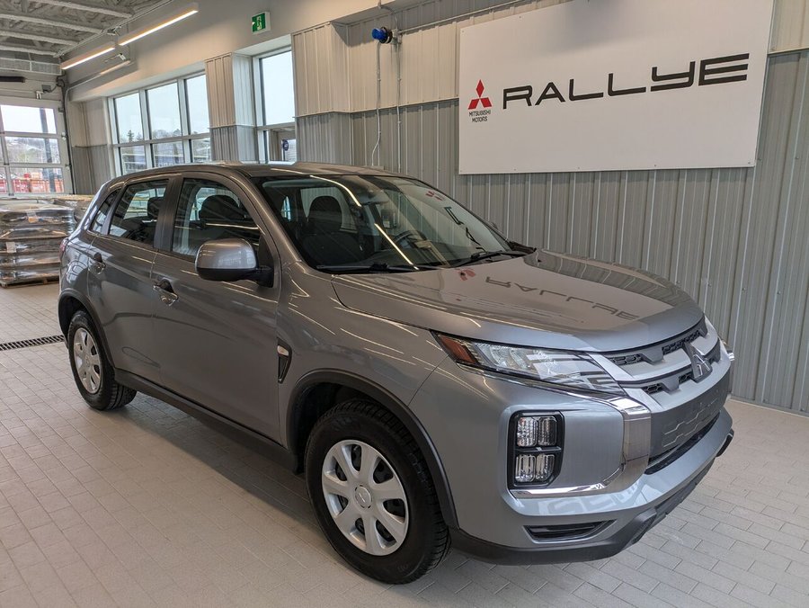 Mitsubishi RVR ES AWC 2024 Gris