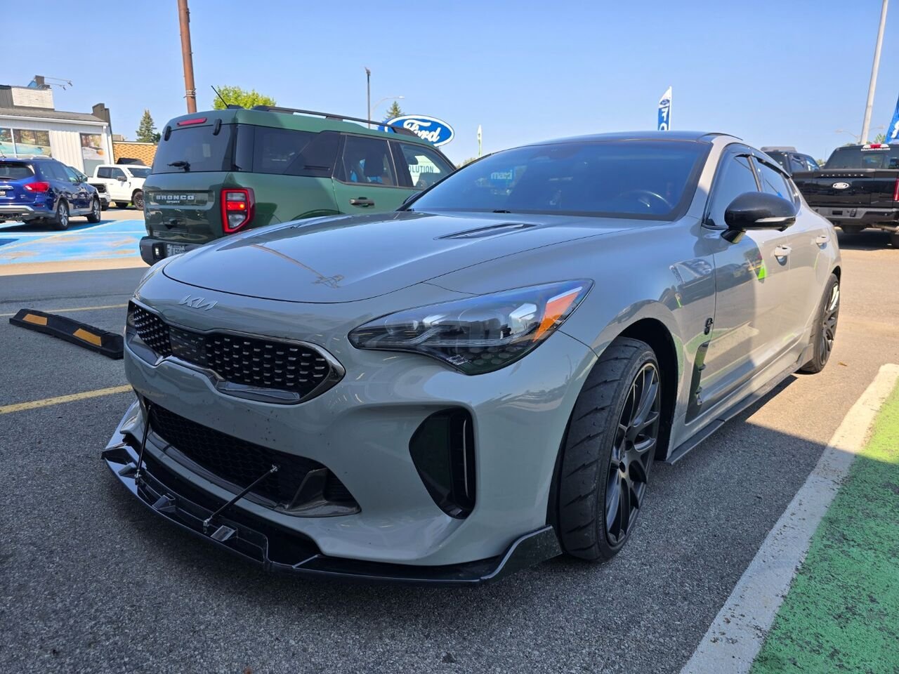 Kia Stinger STINGER 2022 Gris Châteauguay - photo #0