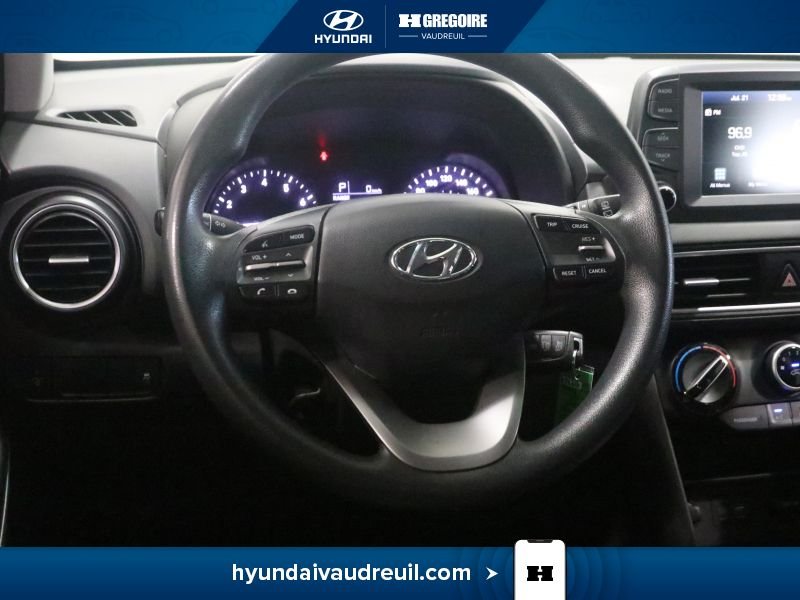 2020 Hyundai Kona White Blainville - photo #19