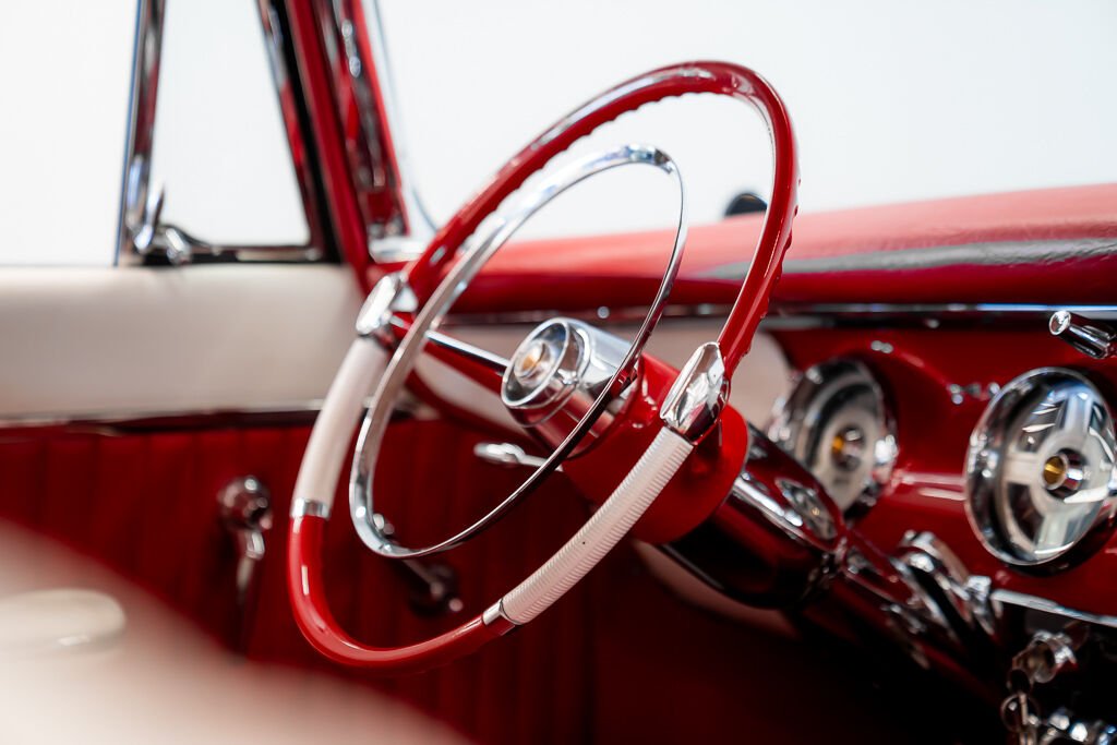 Chrysler New Yorker PRIX IN USD St.Regis | CAR IN MILES 1955 Rouge Montréal - photo #35