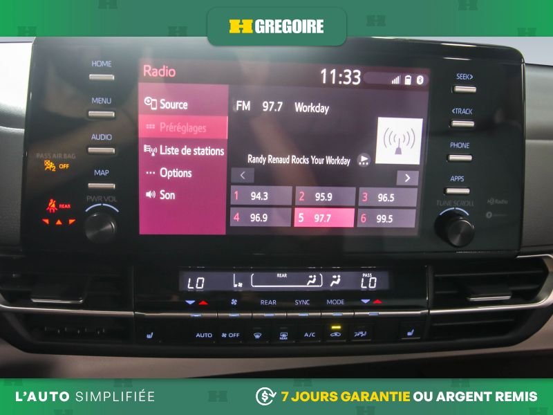 2023 Toyota Sienna Black Saint-Eustache - photo #11