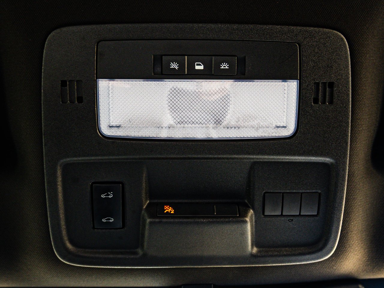 2013 Chevrolet Camaro 2dr Cpe 2LT Red Sherwood Park - photo #28