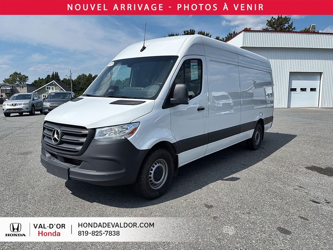 Mercedes-Benz Sprinter fourgonnette utilitaire 2500 4 cyl. en ligne diesel toit surélevé 170 po 2025 Blanc Val-d'Or - photo #0